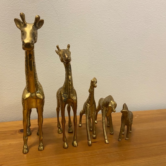 Vintage Brass Giraffes Set of 5 - Picture 3 of 9